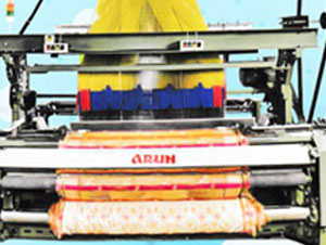 weaving-power-shuttle-loom